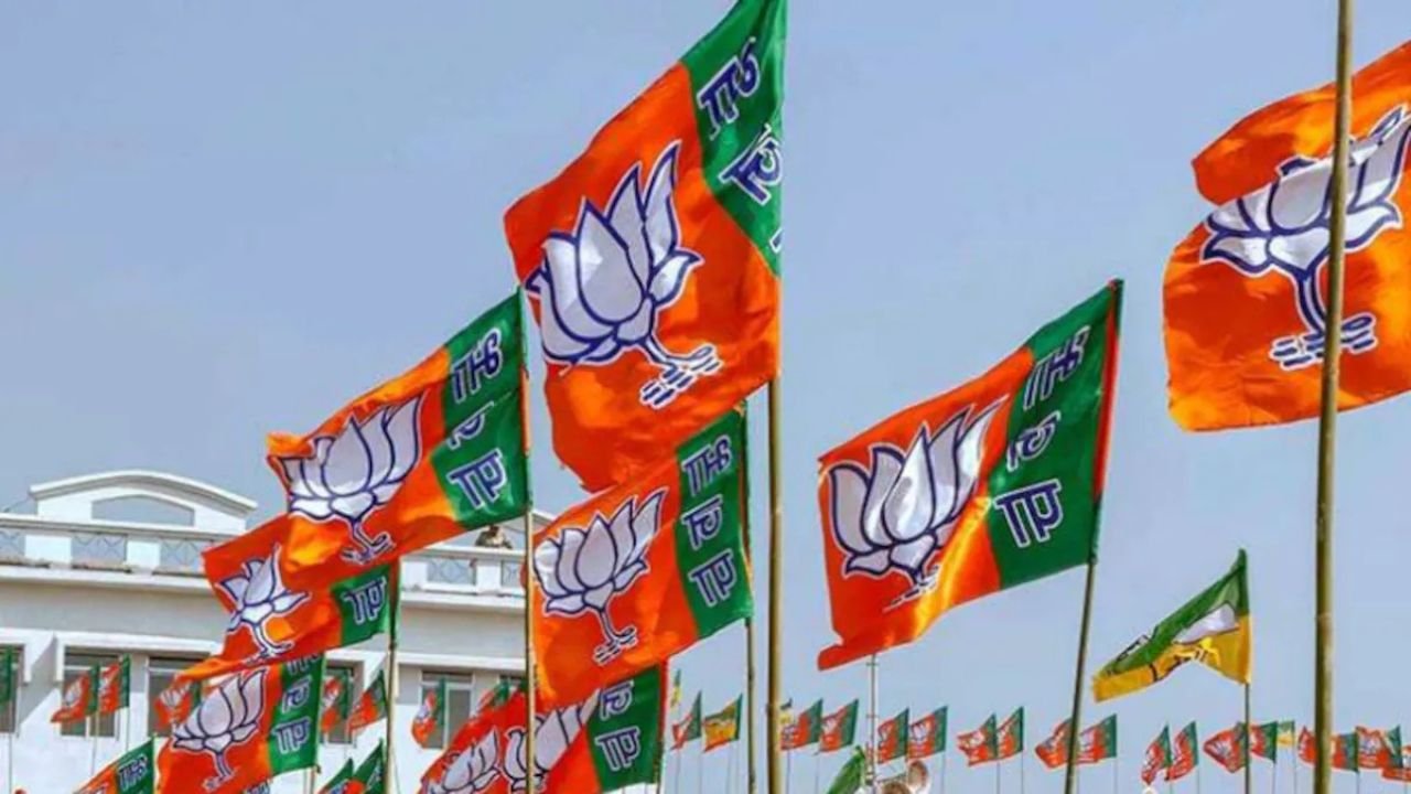 Delhi Assembly Election Results: बीजेपी ने 27 साल बाद दिल्ली में दर्ज की ऐतिहासिक जीत, मुख्यमंत्री पद को लेकर मंथन जारी